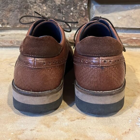 Baerchi Wingtip Oxford Brown Leather and Suede Dress Shoes
